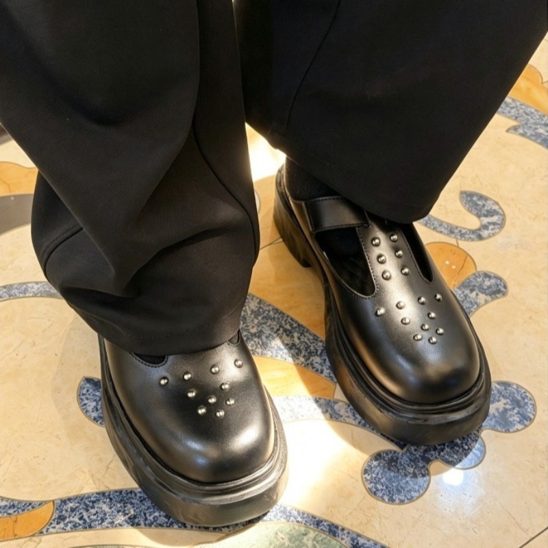 Leatherwork Products - Nouvelle Innovation Mode Britannique : Mocassins