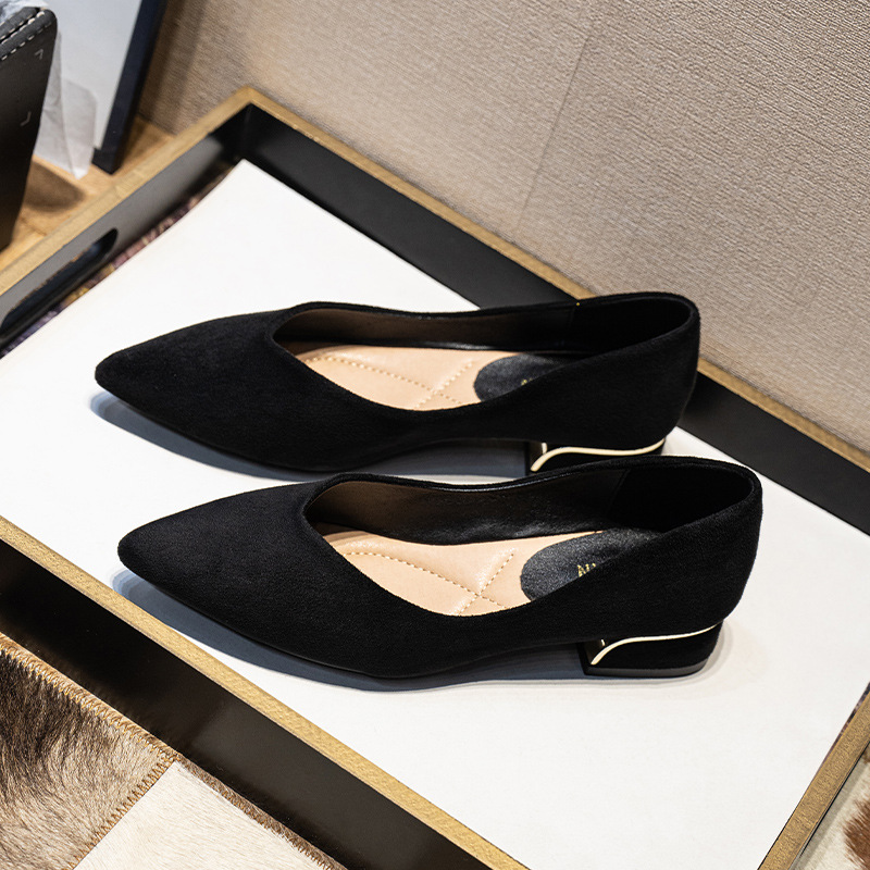 Chaussures habillées en daim à - Leather Work Heels avis et prix