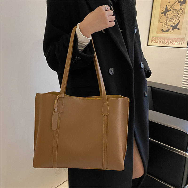 Sac fourre-tout classique en s - Leather Work Handbags avis et prix