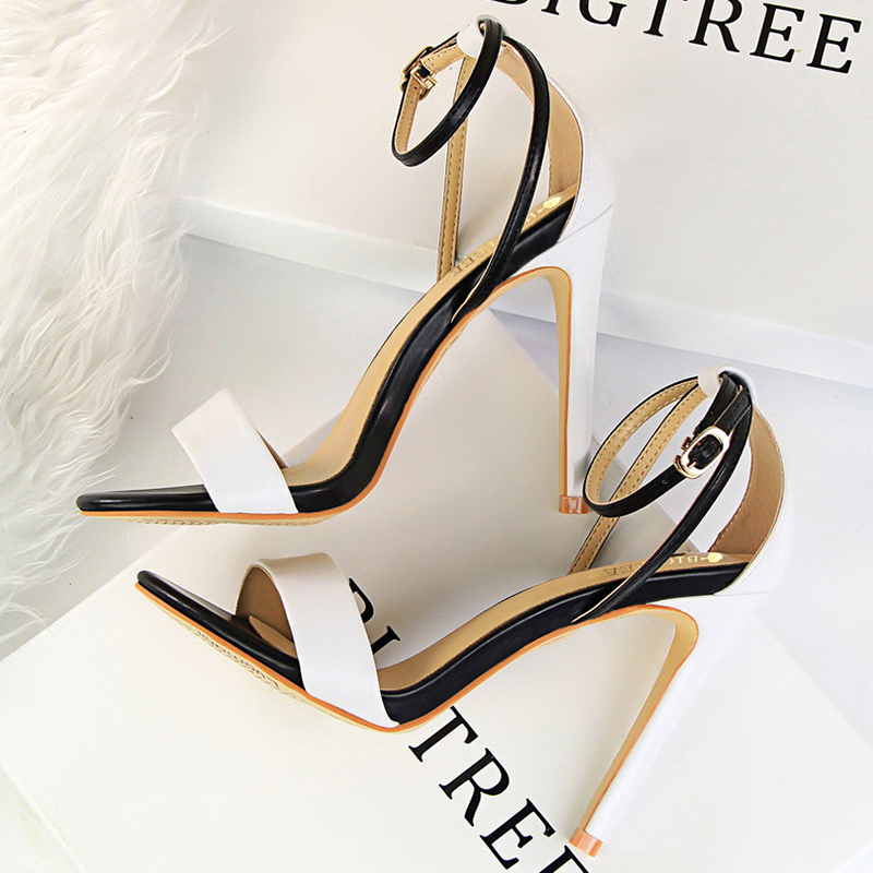 Femmes noir-blanc concis en cu - Leather Work Heels avis et prix