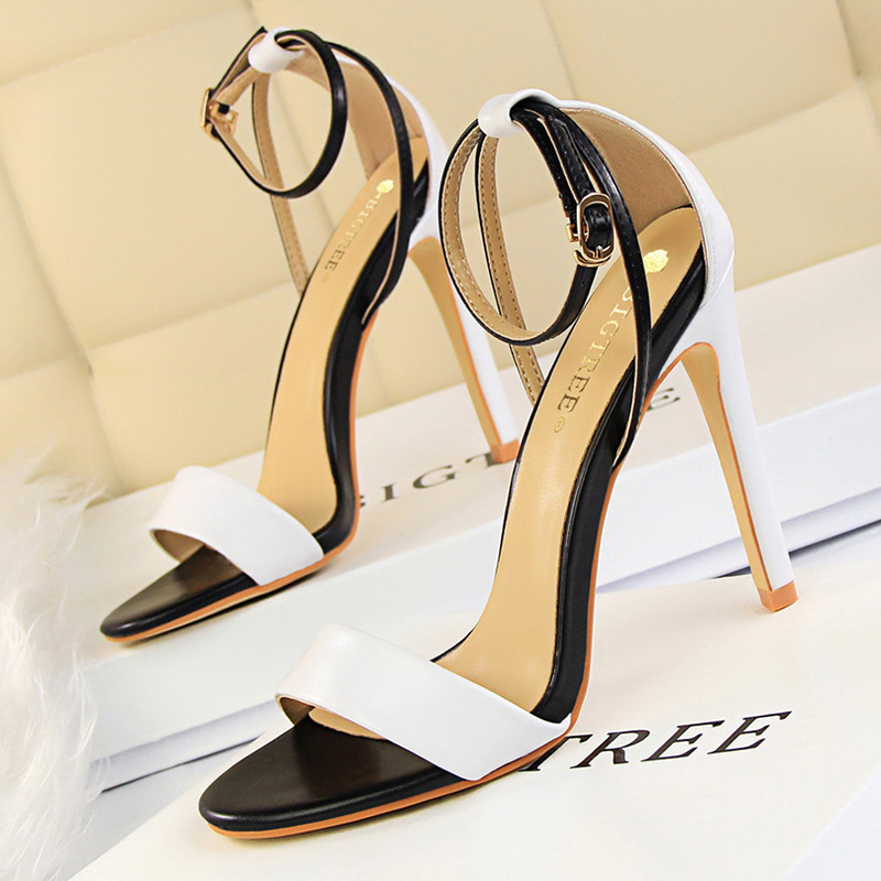 Femmes noir-blanc concis en cu - Leather Work Heels avis et prix